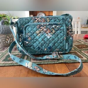 Vera Bradley Sunlit Garden Sage mini hipster